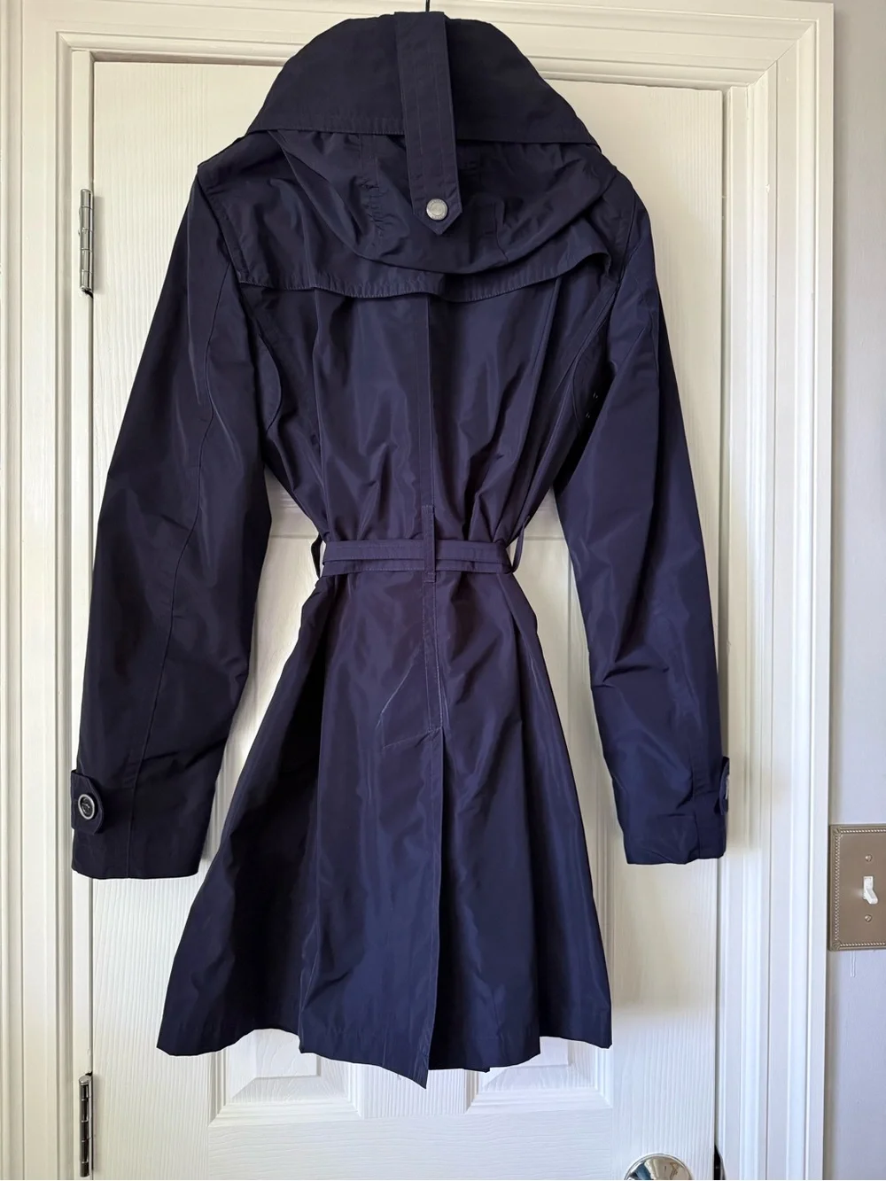 Authentic Burberry Brit Navy Balmoral Trench Coat with Hood, Size 10 - Picture 2 of 13